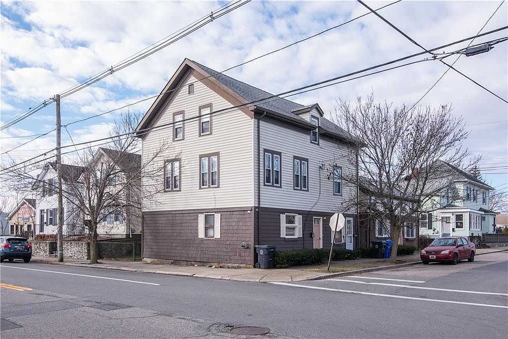 449 Bullocks Point Ave, Riverside, RI 02915 Zillow