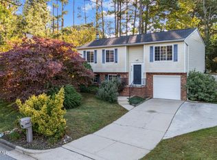 8704 Bucksport Ln, Raleigh, NC 27613