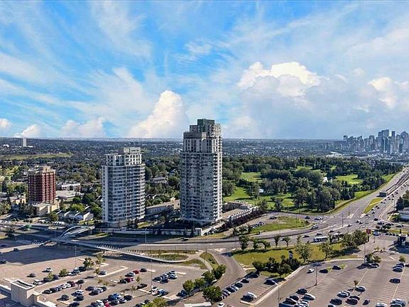 2nd image of 55 E Spruce Pl SW #904
