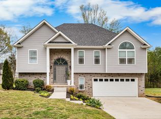 1651 Stone Trail Dr, Clarksville, TN 37043