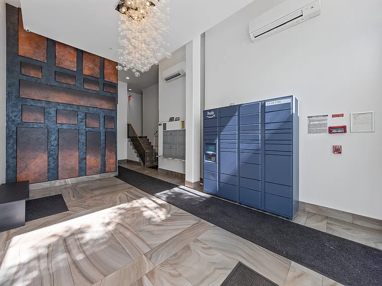 47-28 11th St #5B — Photo 14