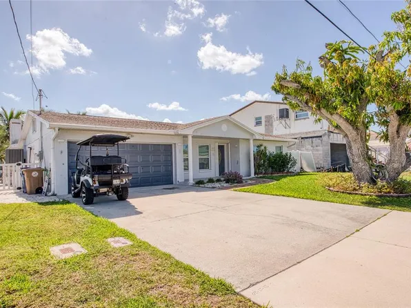 551 Crystal Dr, Madeira Beach, FL 33708