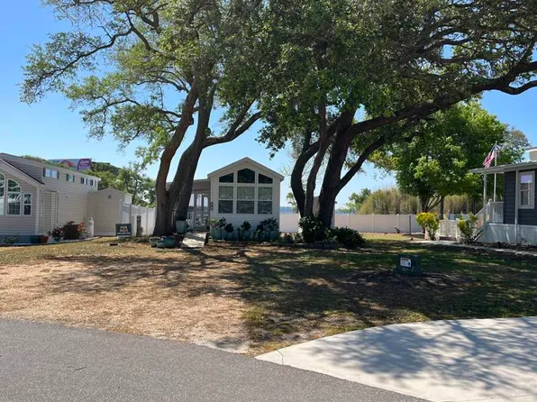 1204 Cedar Point Blvd #Pm4, Swansboro, NC 28584