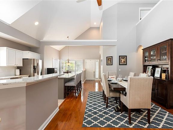 5th image of 8027 Long Forest Dr