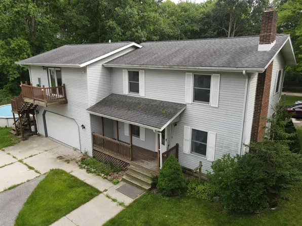 418 Willow St, Midland, MI 48642