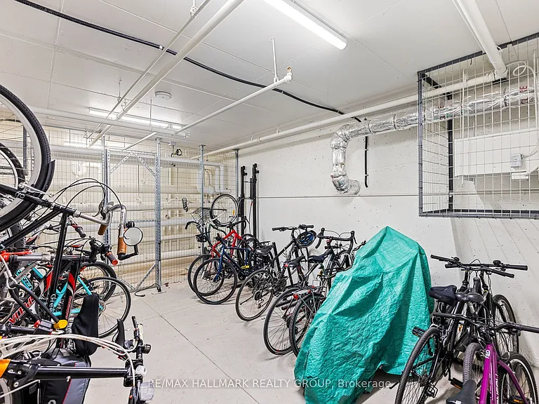 135 Barrette St #207 — Photo 34