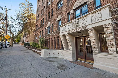 131 Kensington Ave #A3 Photo 1 131 Kensington Ave #A3 Photo 1