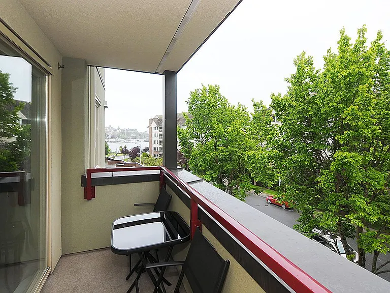 27 Songhees Rd #304 — Photo 47