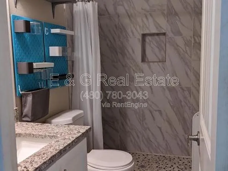 1527 W Huntington Dr — Photo 15