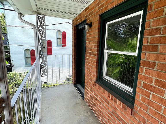 2nd image of 370 Highland Ave SW APT 2