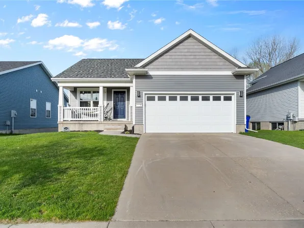 6115 Ridgewood Meadows Ln NE, Cedar Rapids, IA 52402