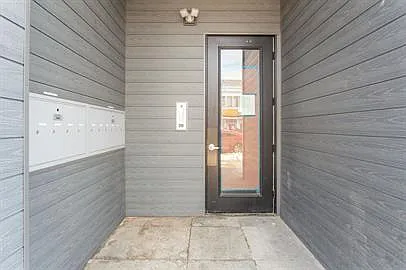 2207 N Broad St — Photo 14