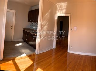 4259 W Addison St #3, Chicago, IL 60641