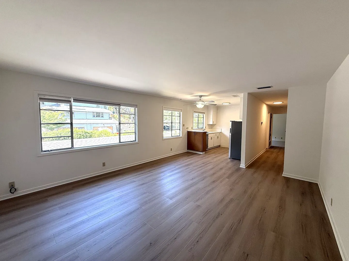 194 Tunstead Ave — Photo 1
