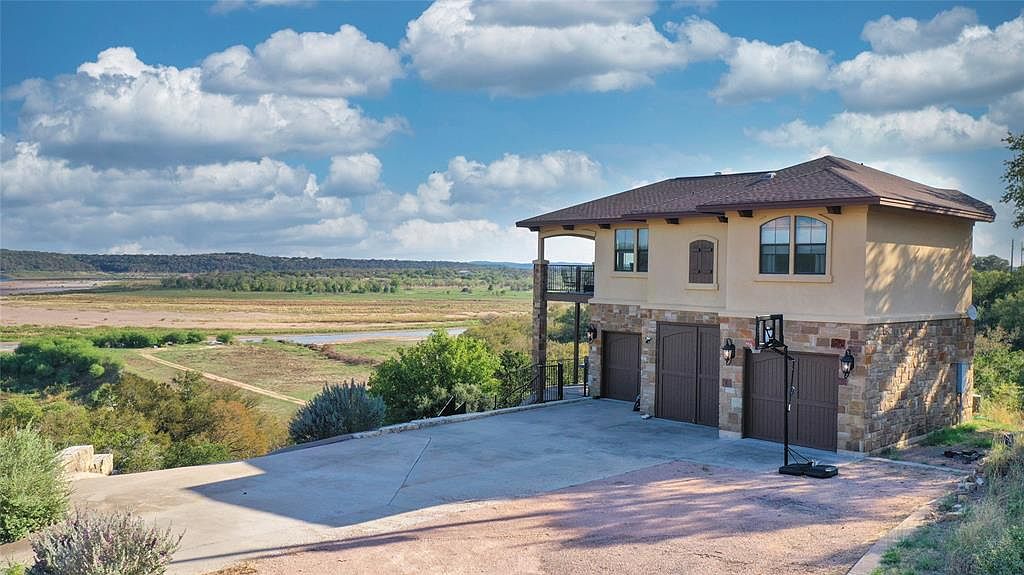 1690 Hickory Creek Rd, Marble Falls, TX 78654 MLS 2570914 Zillow