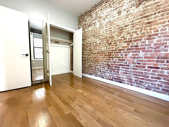 5th image of 1610 Bedford Ave APT 1D