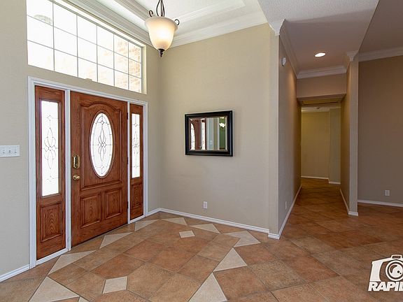 4th image of 2105 Deeanna Ln