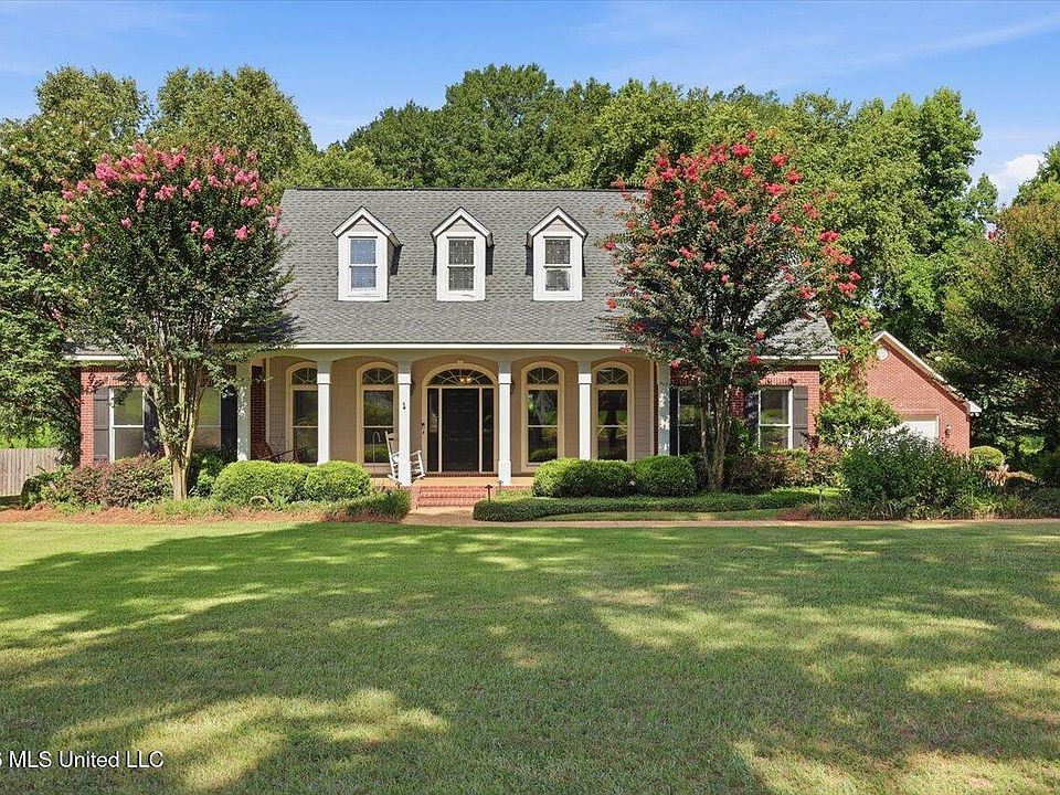 1st image of 108 Blueberry Hill Ln