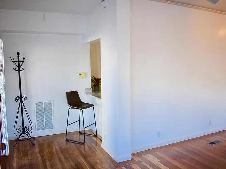 823 D St — Photo 16