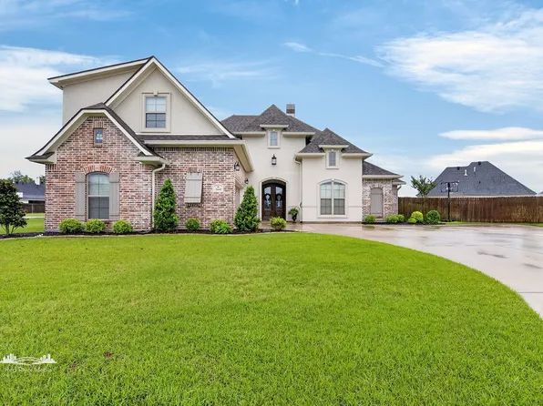 260 Arrowhead Dr, Bossier City, LA 71111