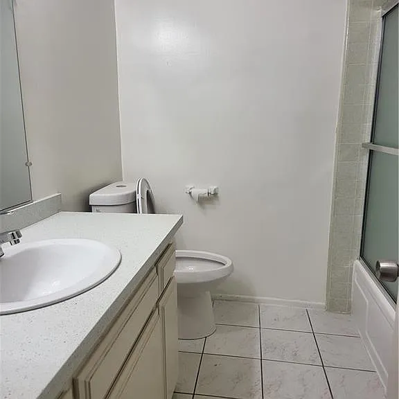 425 E Mission Rd #C — Photo 6