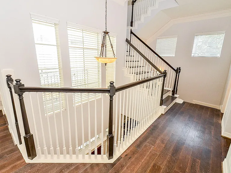 5208 Blossom St #5 — Photo 7