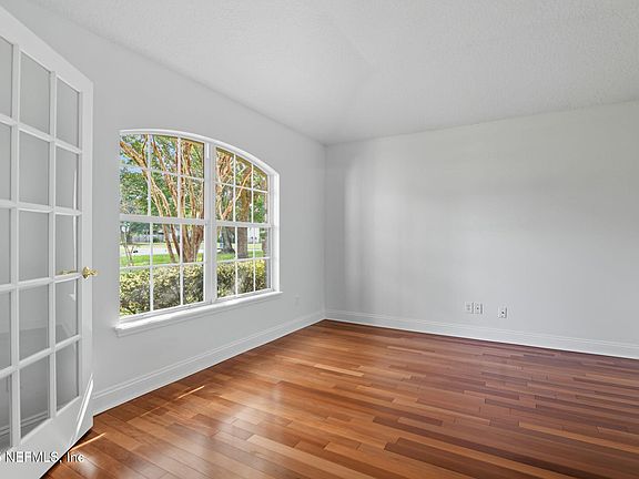 5th image of 714 WELLHOUSE Drive