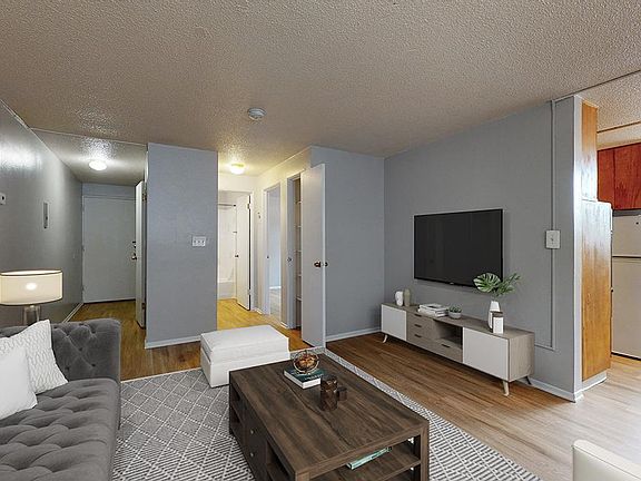 3rd image of 1545 Quitman St #205