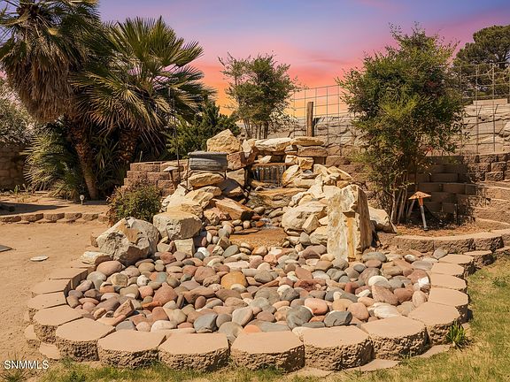 3rd image of 1837 Defiance Rd