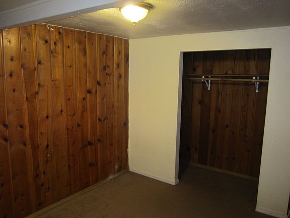 4th image of 19212 12th Ave NE
