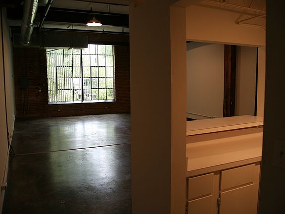 4th image of 500 Exposition Ave Ste 105