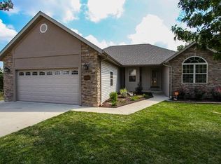 20402 Lynwood Rd, Waynesville, MO 65583