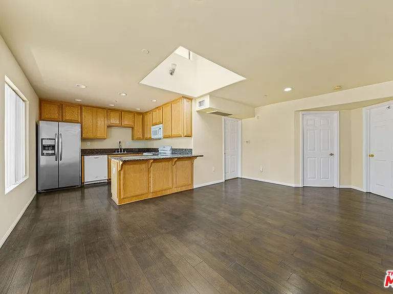 6815 Baird Ave #5 — Photo 7