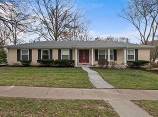 14304 Millbriar Cir, Chesterfield, MO 63017