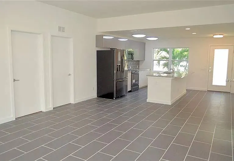 2820 S Shade Ave — Photo 16
