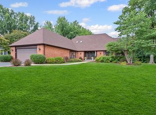 290 Cold Spring Rd, Barrington, IL 60010