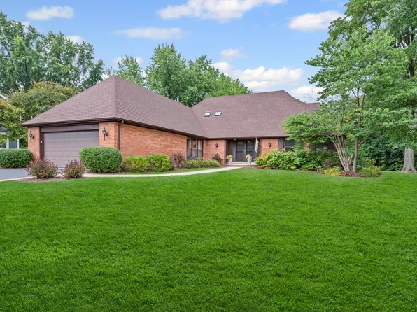 290 Cold Spring Rd, Barrington, IL 60010