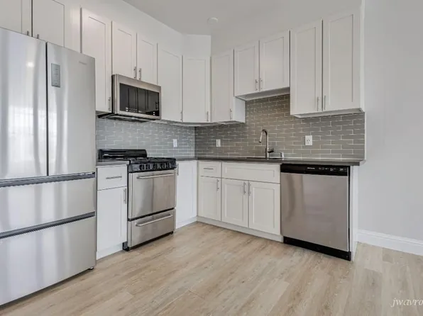 1801 Beach St #301-J, San Francisco, CA 94123