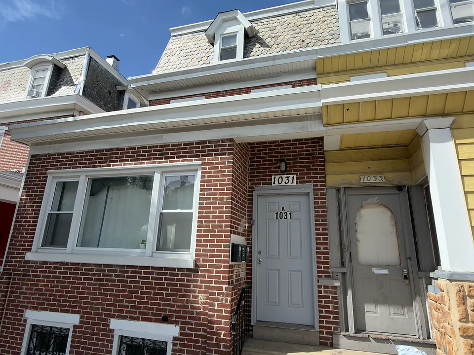 1031 Dekalb St