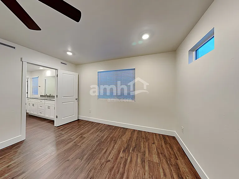 6678 Spriggel St — Photo 16