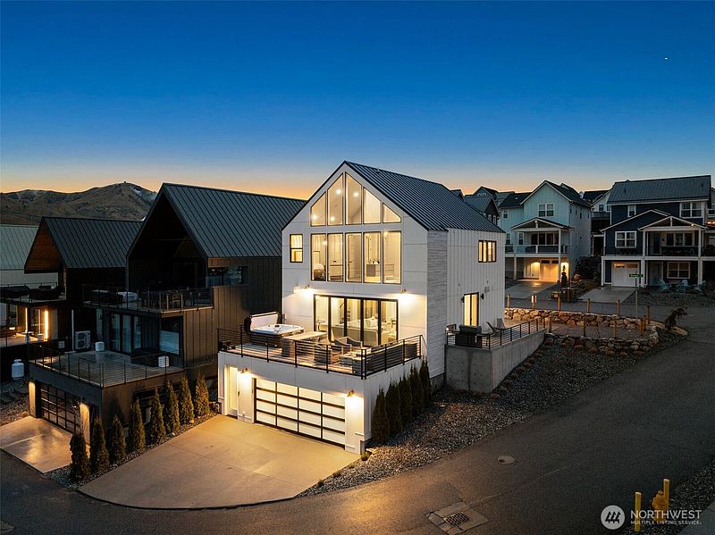 4th image of 1302 Dragonfly Court