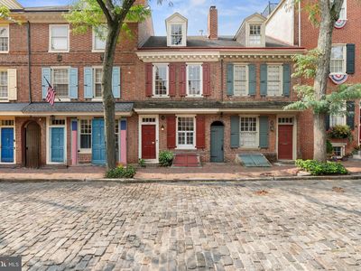 246 Delancey St, Philadelphia, PA, 19106