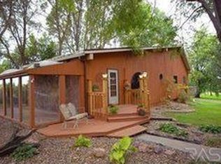 920 N Chestnut Ave, Brandon, SD 57005