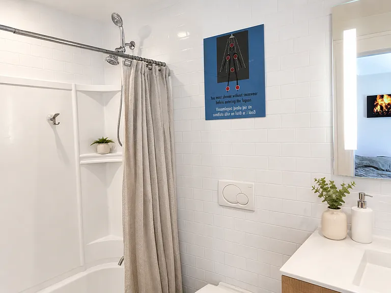 126 Charles St #2 — Photo 5