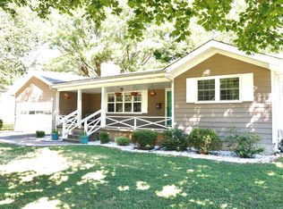 1934 S Link Ave, Springfield, MO 65804