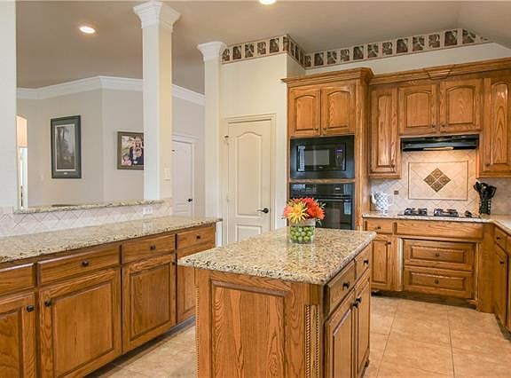 2nd image of 8417 Brandonwood Dr