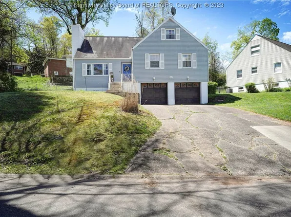 905 Woodside Dr, Saint Albans, WV 25177