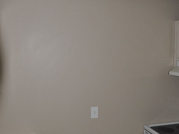 3rd image of 12 Saint James Pl #1019