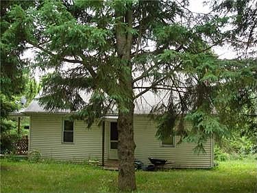 2nd image of 106 Trimbur Rd