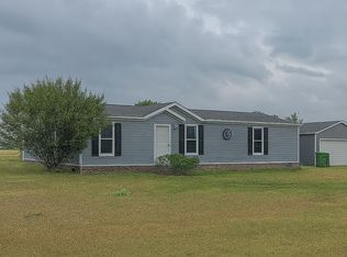 1114 Spring Flower Dr, Krum, TX 76249